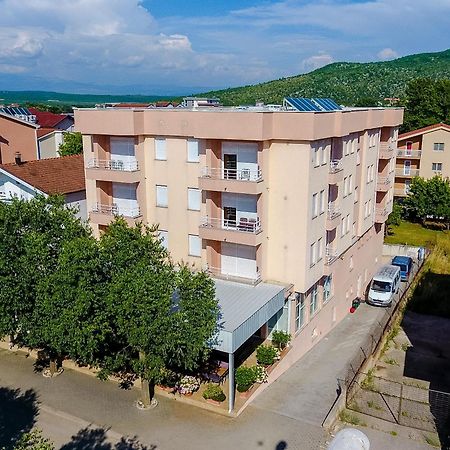 Hotel Villa Monako Međugorje エクステリア 写真