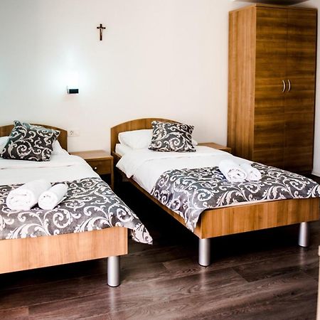 Hotel Villa Monako Međugorje エクステリア 写真