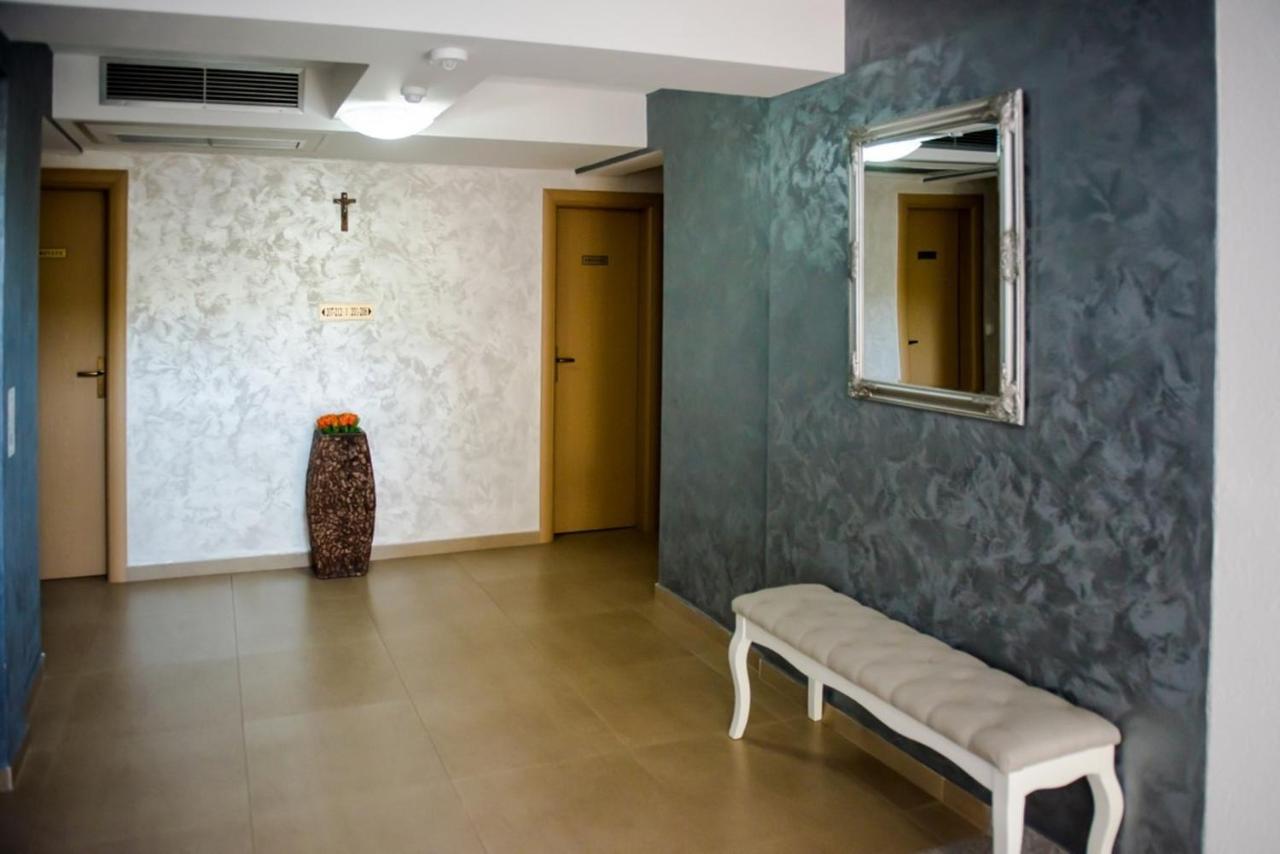 Hotel Villa Monako Međugorje エクステリア 写真