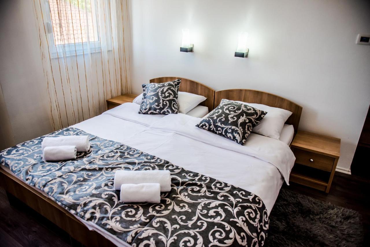 Hotel Villa Monako Međugorje エクステリア 写真